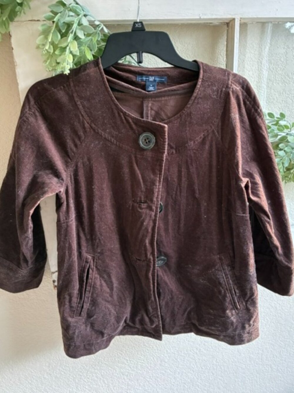 Gap vintage chocolate brown velvet appearing jacket, size 8